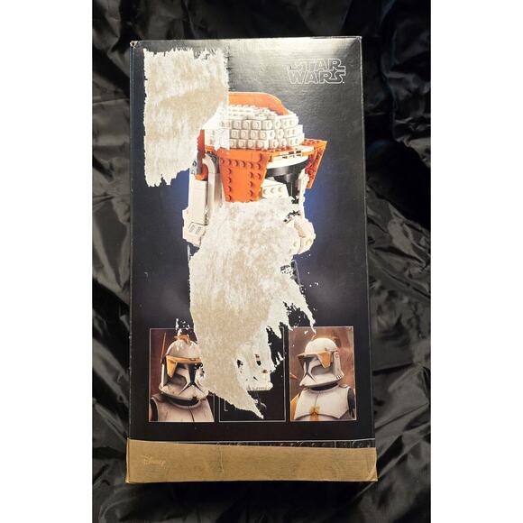 LEGO STAR WARS - CLONE COMMANDER CODY HELMET - 75350 Open Box - Picture 2 of 3